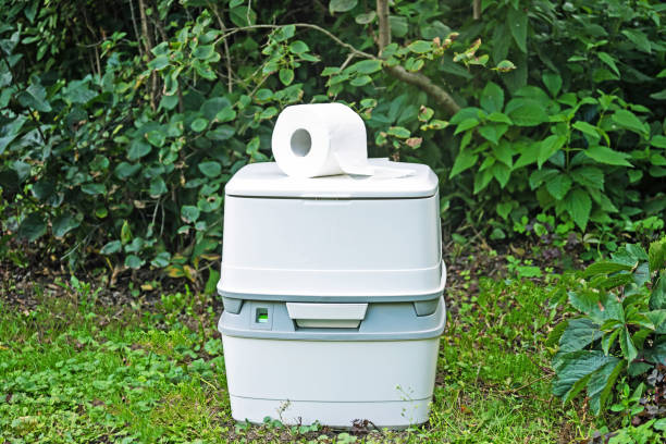 Best Portable restroom trailer rental  in Clarcona, FL